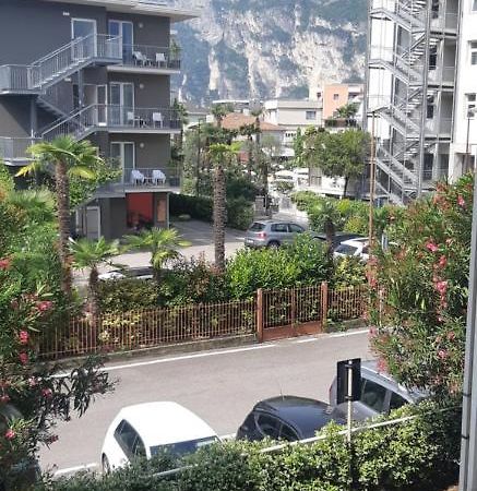 Easy Gardalake Riva del Garda Exterior foto